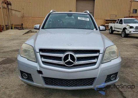 2010 Mercedes-Benz Glk 350 z USA, uszkodzony, nr VIN WDCGG5GB1AF513409